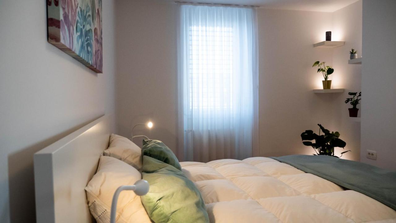 Sunnyside Apartment In The City Center Liubliana Exterior foto